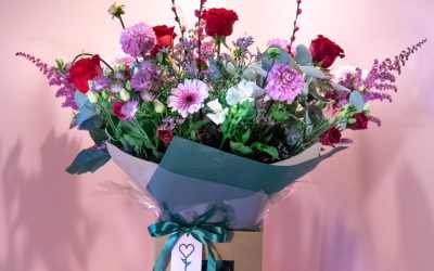 Anniversary Flowers Aberdeen: Celebrate Your Love with We Found Love