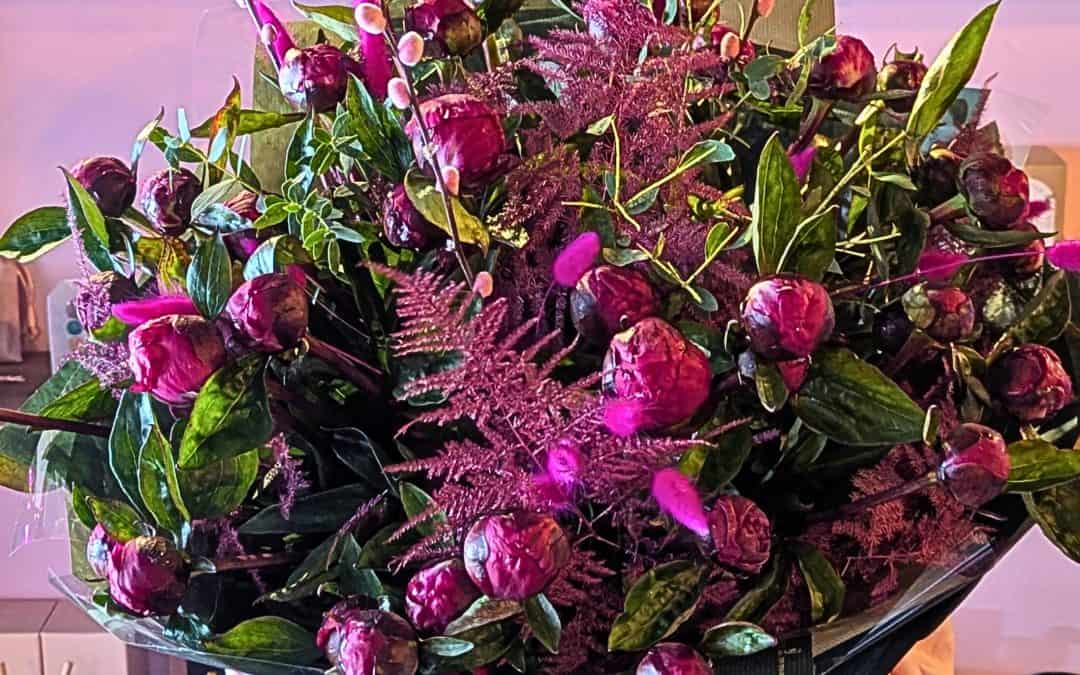 Graduation Flowers Aberdeen: Celebrate Success with Stunning Bouquets from We Found Love